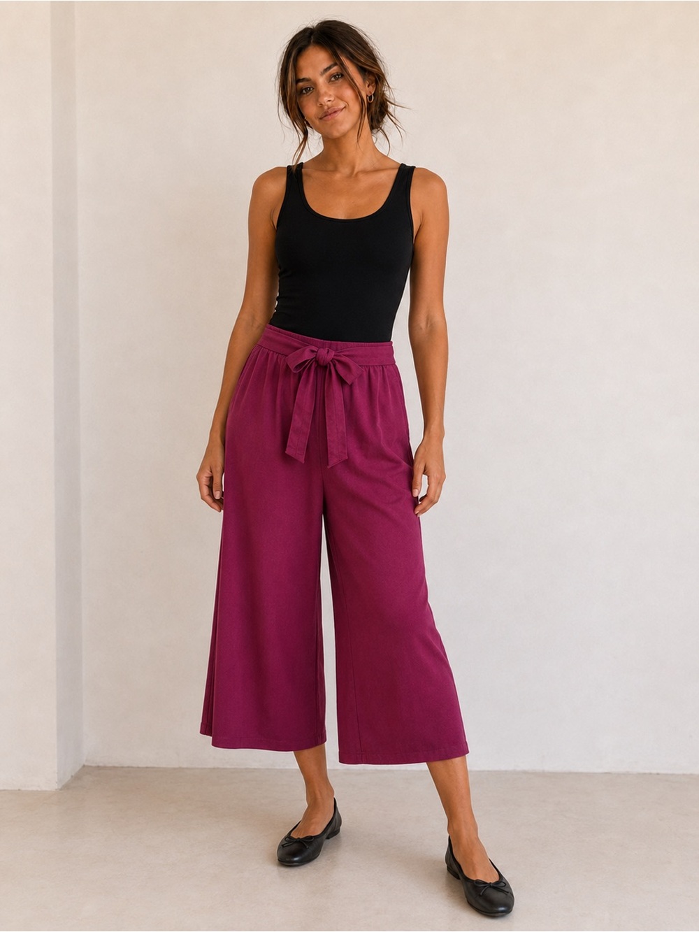 Tie-Waist Cropped Pants in Rich Berry